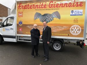 2018 01 inauguration camion Fraternité Giennoise